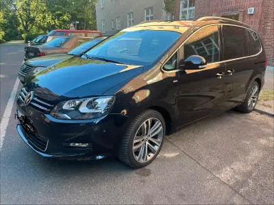 Gebraucht VW Sharan 140 PS (102 kW) 2013 Schwarz Van / Kleinbus