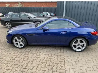 Gebraucht Mercedes SLC200 184 PS (135 kW) 2019 Blau Cabrio