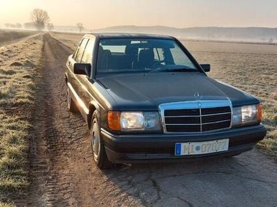 Mercedes 190