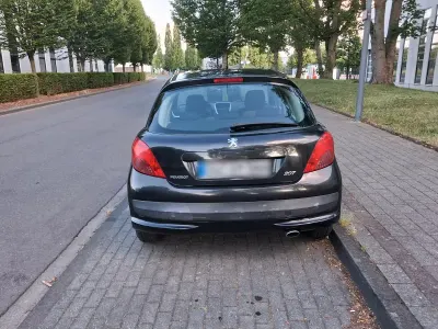 Gebraucht Peugeot 207 120 PS (88 kW) 2007 Schwarz Kleinwagen