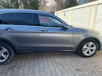 Gebraucht Mercedes GLC250 204 PS (150 kW) 2016 Grau SUV