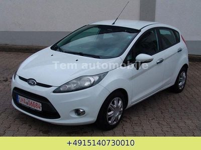 Gebraucht Ford Fiesta Trend 82 PS (60 kW) 2012 Weiß Kleinwagen