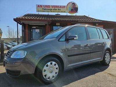 Gebraucht VW Touran Basis 102 PS (75 kW) 2004 Grau Van / Kleinbus