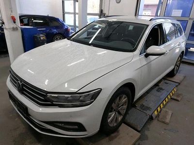 Gebraucht VW Passat Business 150 PS (110 kW) 2024 Kombi
