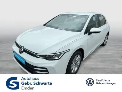 Gebraucht VW Golf VIII Life 116 PS (85 kW) 2025 Weiß Limousine