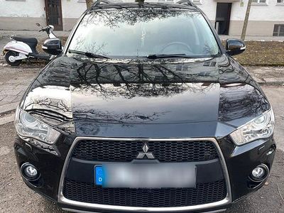 Schwarz Gebraucht 2010 Mitsubishi Outlander SUV | 5.800 € (Fairer Preis)