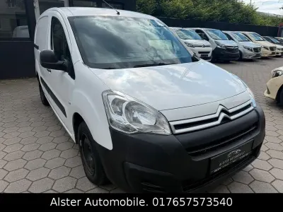 Używany Citroën Berlingo Business Class 99 KM (72 kW) 2017 Biały Minivan