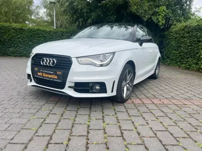 Gebraucht Audi A1 Sportback Admired 86 PS (63 kW) 2013 Weiß Kleinwagen