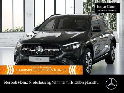 Gebraucht Mercedes GLA200 Night 163 PS (119 kW) 2024 Schwarz SUV