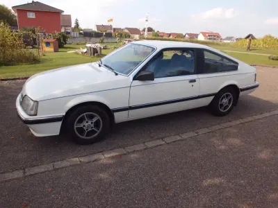 Gebraucht Opel Monza 140 PS (102 kW) 1985 Weiß Coupé