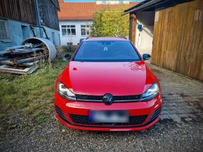 Gebraucht VW Golf VII GTD 184 PS (135 kW) 2016 Rot Kombi