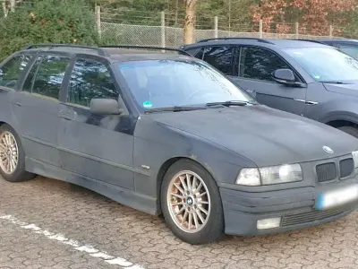 Gebraucht BMW 323 170 PS (125 kW) 1998 Schwarz Kombi
