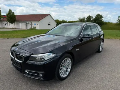 Gebraucht BMW 525 Comfort Edition 218 PS (160 kW) 2014 Saphirschwarz Kombi
