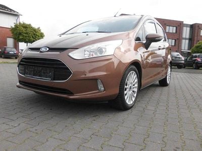 Usata Ford B-MAX Titanium 105 CV (77 kW) 2013 Marrone Monovolume