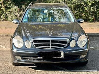 Mercedes E320