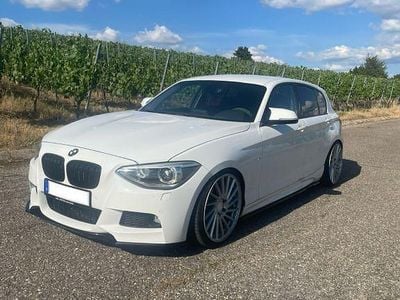 Usata BMW 118 Performance 143 CV (105 kW) 2012 Bianco Utilitaria