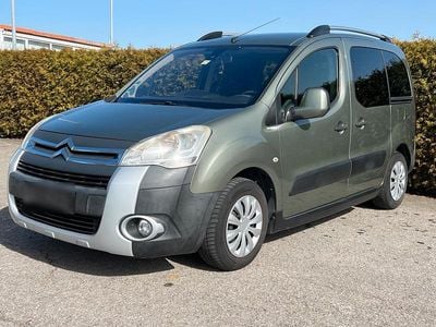 Gebraucht Citroën Berlingo 109 PS (80 kW) 2009 Grün Van / Kleinbus