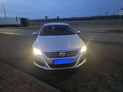 Silber Gebraucht 2010 VW CC R-line Limousine | 8.400 €