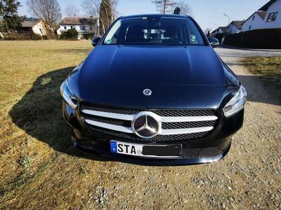 Mercedes B250e