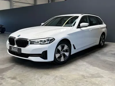 Gebraucht BMW 520 190 PS (139 kW) 2022 Weiß Kombi
