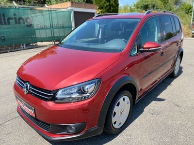VW Touran Cross