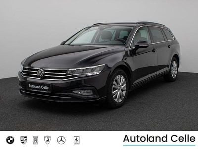 Deep black perleffektschwarz Gebraucht 2023 VW Passat Business Kombi | 22.999 € (Guter Preis)