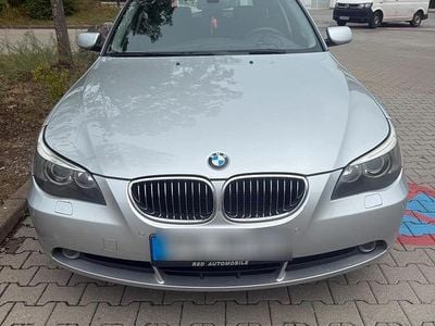 BMW 523