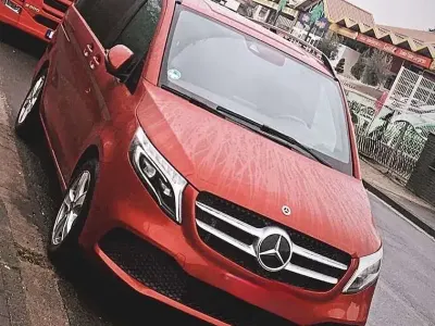 Gebraucht Mercedes V250 Avantgarde 190 PS (139 kW) 2019 Van / Kleinbus