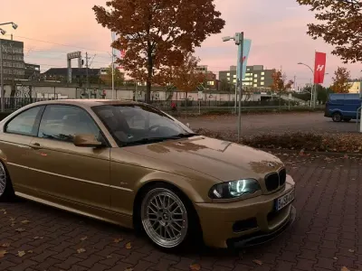 Gebraucht BMW 318 M Sport 118 PS (86 kW) 2001 Gelb Coupé
