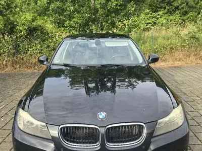 Gebraucht BMW 320 184 PS (135 kW) 2010 Kombi