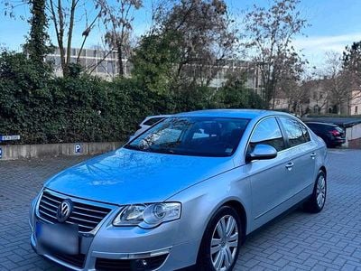 Gebraucht VW Passat Highline 170 PS (125 kW) 2007 Grau Limousine