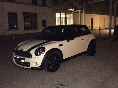 Gebraucht Mini Cooper 122 PS (89 kW) 2013 Weiß Kleinwagen