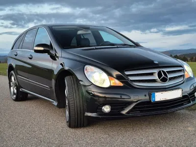 Käytetty Mercedes R320 224 HP (164 kW) 2009 Musta Tila-auto