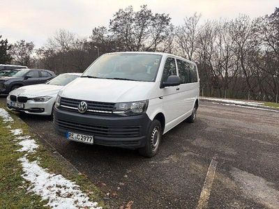 Weiß Gebraucht 2017 VW Transporter Van | 15.990 € (Etwas zu teuer)
