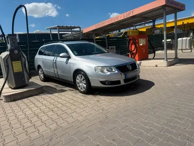 Gebraucht VW Passat 140 PS (102 kW) 2009 Grau Kombi