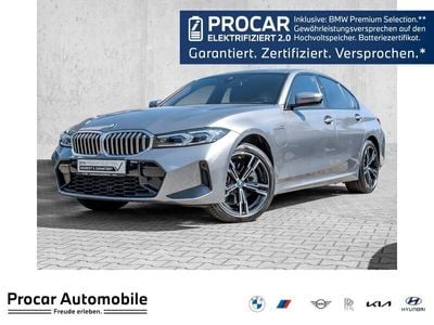 BMW 330e