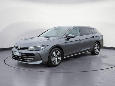 Gebraucht VW Passat Business 204 PS (150 kW) 2025 Grau Kombi