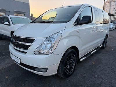 Usata Hyundai H-1 Premium 170 CV (125 kW) 2011 Bianco Monovolume