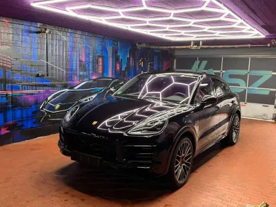 Occasion Porsche Cayenne Coupe Platinum Edition 340 PK (250 kW) 2022 Zwart Coupé