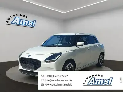Usata Suzuki Swift Comfort+ 83 CV (61 kW) 2025 Bianco Utilitaria