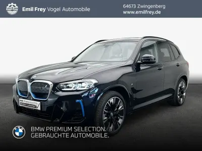 Gebraucht BMW iX3 Sport Line 210 kW (286 PS) 2023 Schwarz SUV