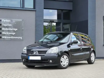 Brugt Renault Clio II 75 HK (55 kW) 2004 Sort Hatchback