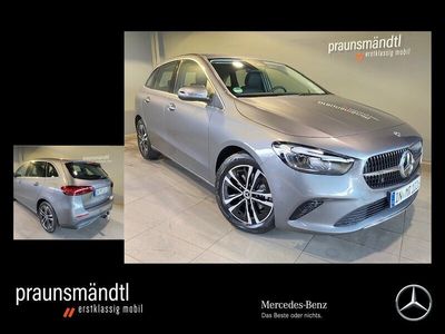 Lack mountaingrau Gebraucht 2024 Mercedes B200 Progressive Van / Kleinbus | 34.900 € (Teuer)