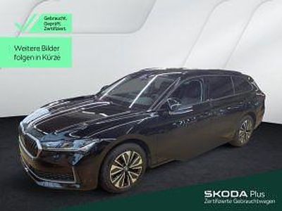 Schwarz Gebraucht 2025 Skoda Superb Selection Kombi | 39.890 € (Superpreis)