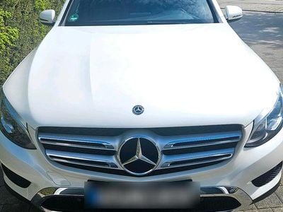 Mercedes GLC220