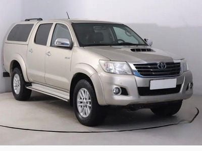 Usata Toyota HiLux 171 CV (125 kW) 2013 Oro Pick-up