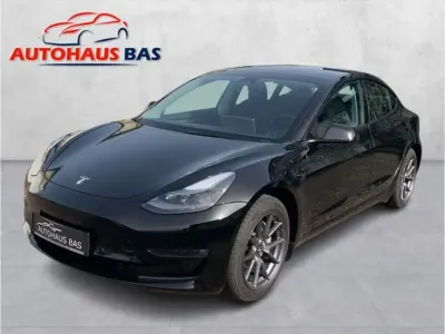 Gebraucht Tesla Model 3 Long Range AWD 350 kW (476 PS) 2023 Solid black (metallic) Limousine