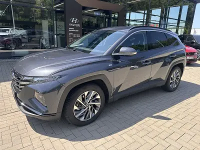 Gebraucht Hyundai Tucson Trend 136 PS (100 kW) 2023 Grau SUV