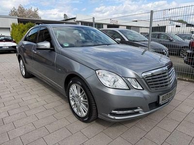 Gebraucht Mercedes E200 Elegance 184 PS (135 kW) 2012 Grau Limousine