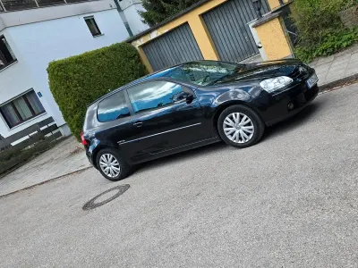 Gebraucht VW Golf V 125 PS (91 kW) 2008 Schwarz Kleinwagen